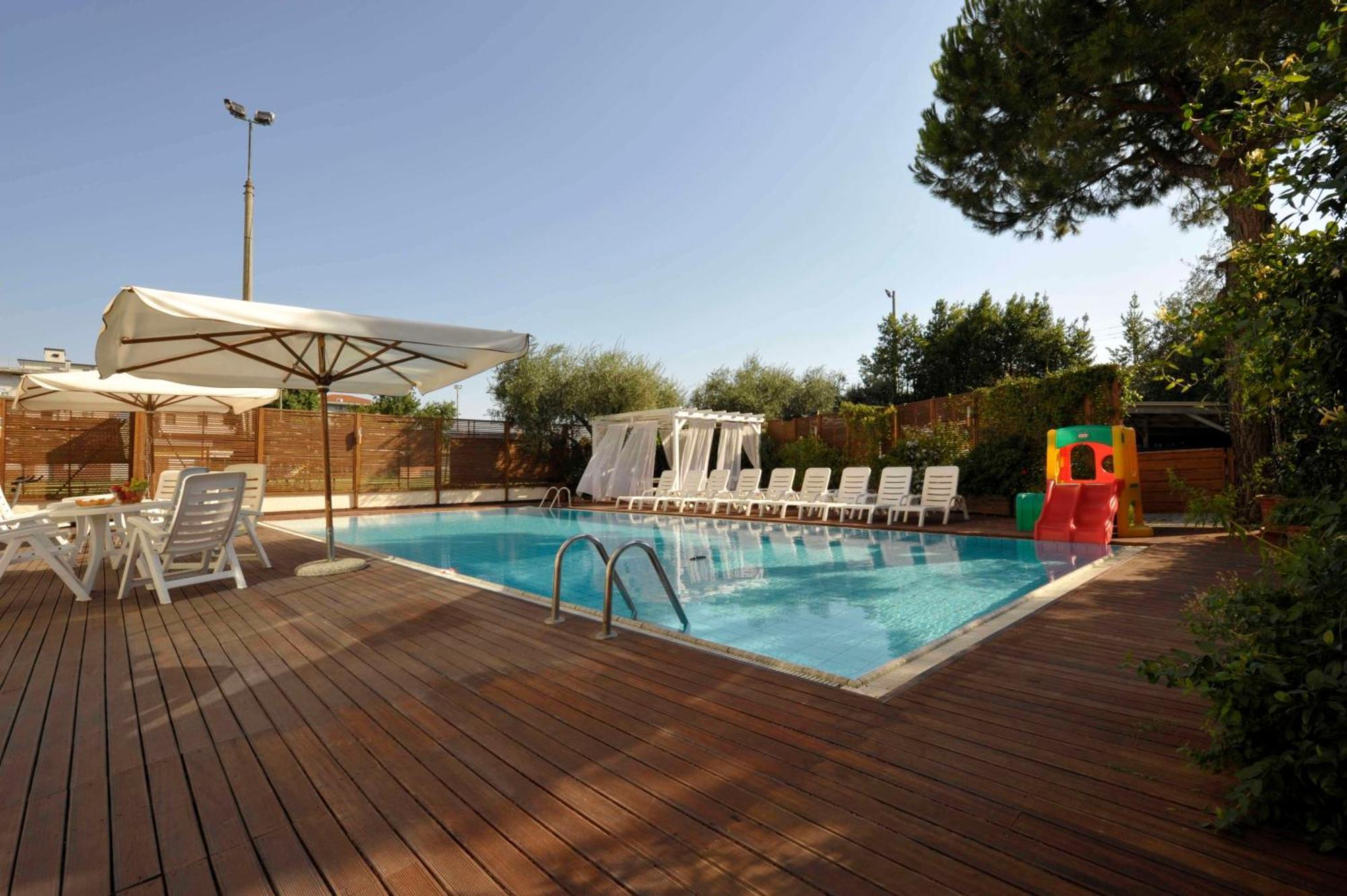 Bellariva Feeling Hotel Rimini Exterior photo